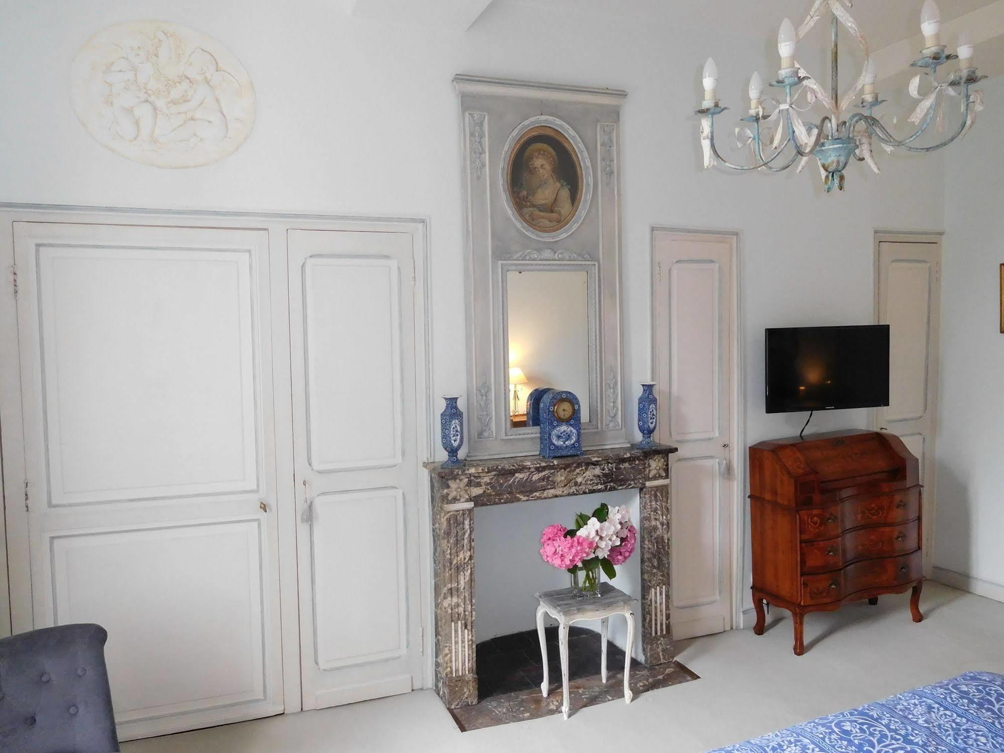 Chambres D'Hotes Chateau De Courcelette Hem Eksteriør bilde
