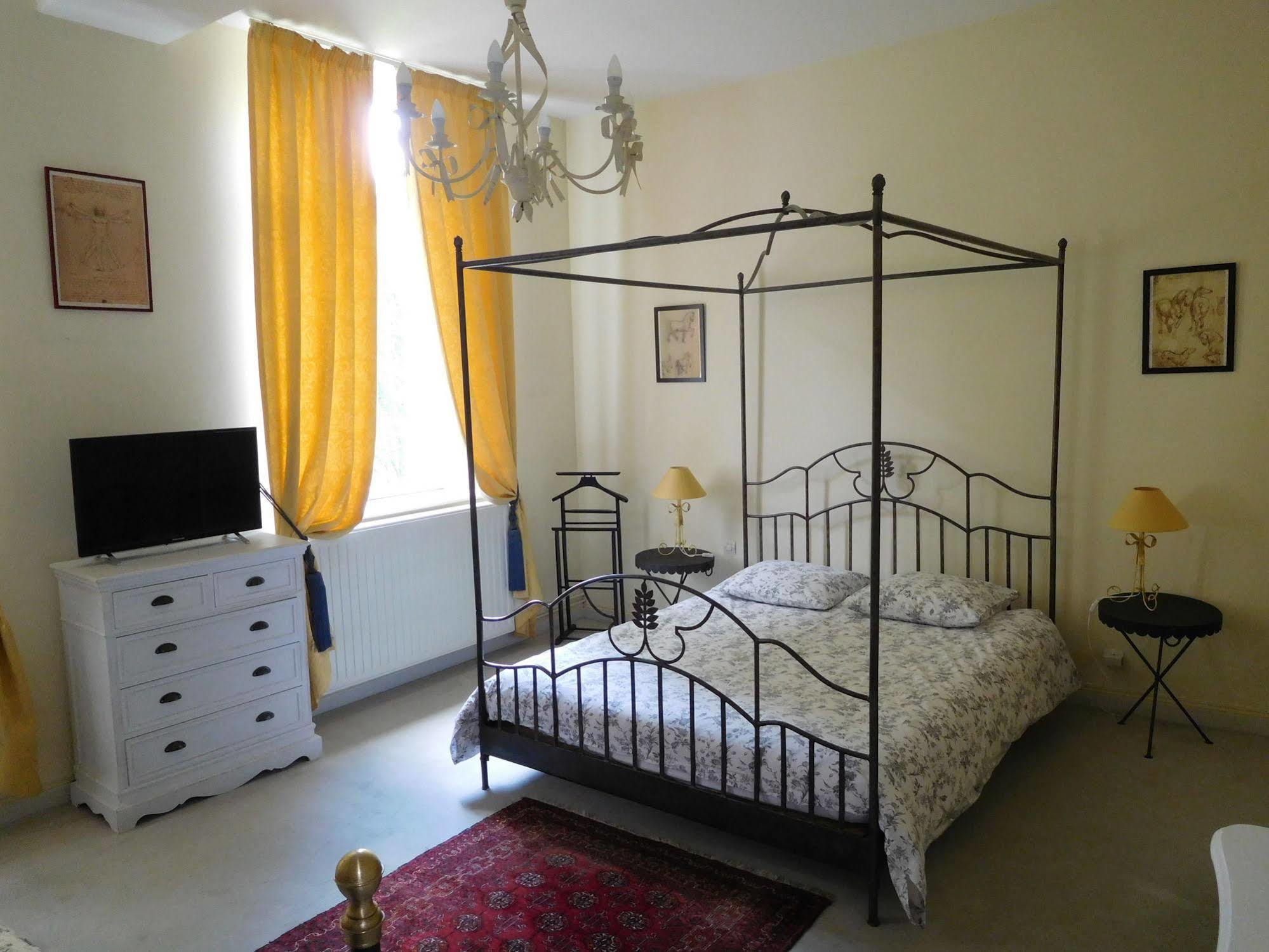 Chambres D'Hotes Chateau De Courcelette Hem Eksteriør bilde